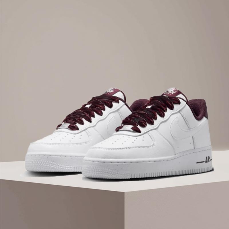 Nike Shoes Air Force 1 - حذاء نايك اير فورس 1 عصري