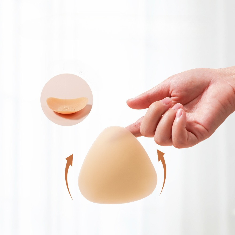2 قطعة حمالة صدر سيليكون مثلث  - مراجعة Silicone Bra Adhesive وسعره